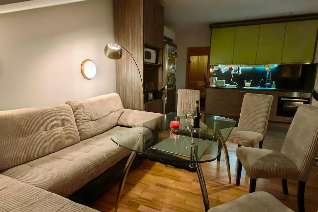 One Bedroom Flat With Sauna contacts